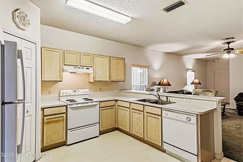 Kitchen - 2235 Whisper Wind Cir, Melbourne, FL 32935 photo 1 of 2