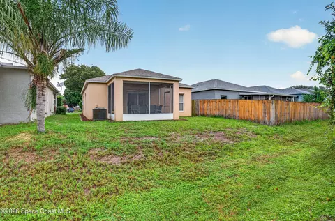 Exterior - 2235 Whisper Wind Cir, Melbourne, FL 32935 photo 4 of 6
