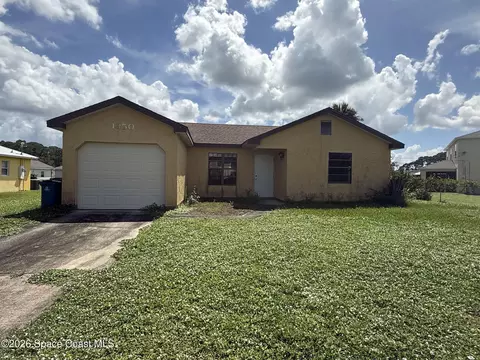 1350 SE Lotus St SE, Palm Bay, FL 32909