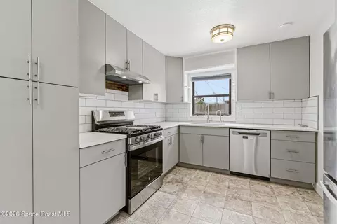 Kitchen - 632 Teak Dr, Melbourne, FL 32935 photo 2 of 3