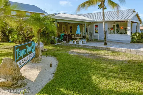 Exterior - 632 Teak Dr, Melbourne, FL 32935 photo 7 of 8