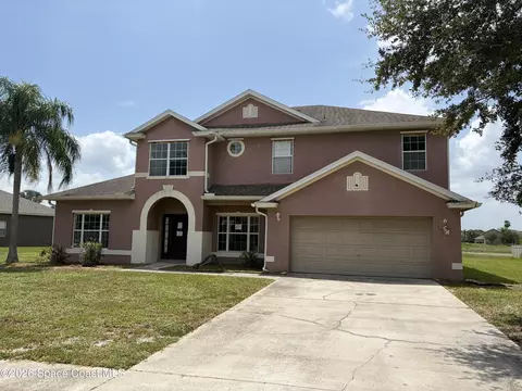 190 Wading Bird Cir SW, Palm Bay, FL 32908