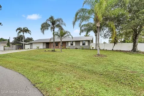 192 Hurtig Ave NW, Palm Bay, FL 32907
