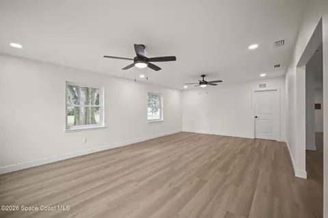 Living - 3825 Arlington Ave, Mims, FL 32754 photo 8 of 10