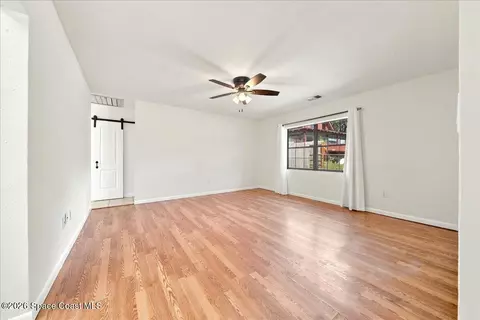 Living - 4110 Pecan St, Mims, FL 32754 photo 2 of 5