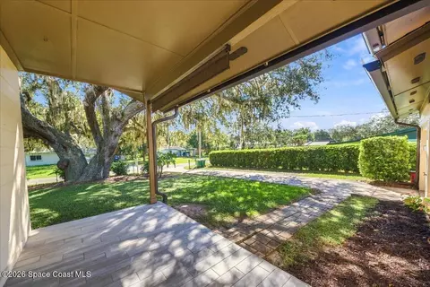 Exterior - 4110 Pecan St, Mims, FL 32754 photo 5 of 10