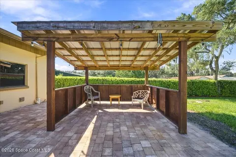 Exterior - 4110 Pecan St, Mims, FL 32754 photo 2 of 10