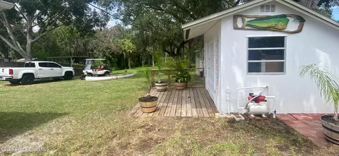 Exterior - 2250 Floridiane Dr, Melbourne, FL 32935 photo 1 of 34