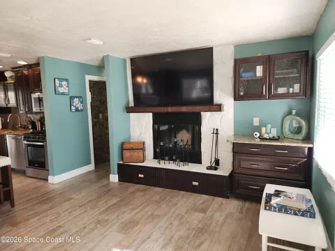Living - 2250 Floridiane Dr, Melbourne, FL 32935 photo 2 of 4