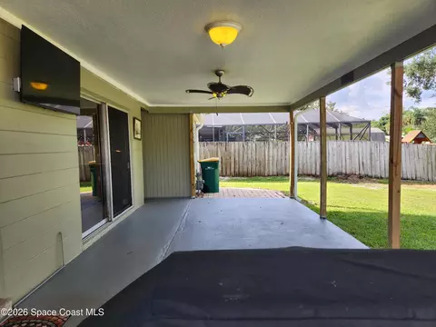 Exterior - 2250 Floridiane Dr, Melbourne, FL 32935 photo 12 of 34