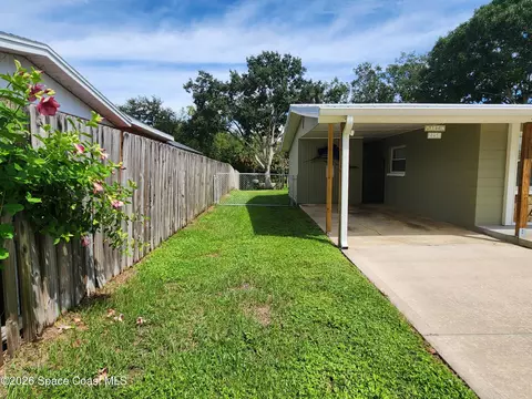 Exterior - 2250 Floridiane Dr, Melbourne, FL 32935 photo 4 of 34