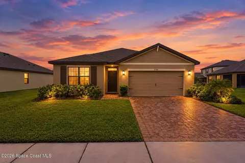 6784 Topaz Dr, Grant-valkaria, FL 32949