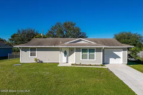 4468 SW Athena Dr, Port Saint Lucie, FL 34953