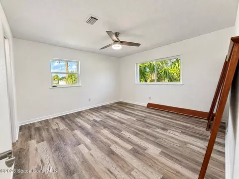 Bedroom - 1308 Sun Cir W, Melbourne, FL 32935 photo 1 of 6