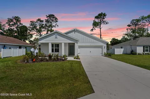 17 Birchwood Pl, Palm Coast, FL 32137