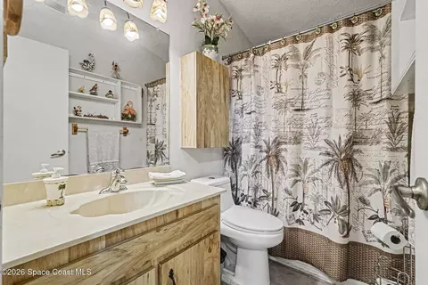 Bath - 225 Chalet Ave, Indialantic, FL 32903 photo 1 of 2