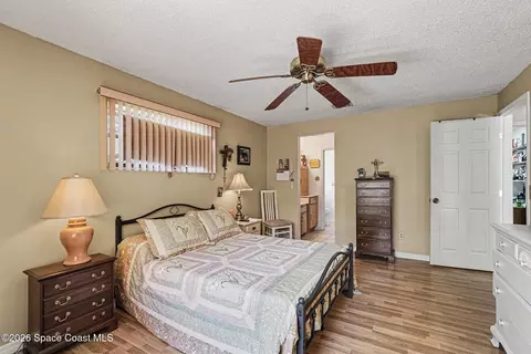 Bedroom - 225 Chalet Ave, Indialantic, FL 32903 photo 4 of 5