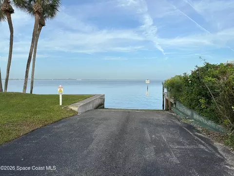 View/Area - 3402 Dockside Ln, Melbourne Beach, FL 32951 photo 3 of 3