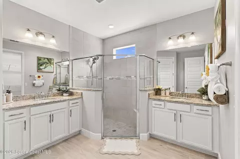 Bath - 3447 Addison Dr, Melbourne, FL 32940 photo 1 of 6