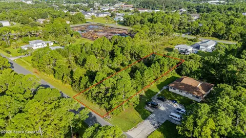 1843 Agora Cir SE, Palm Bay, FL 32909