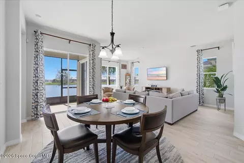 Dining - 2799 Avalonia Dr, Melbourne, FL 32940 photo 1 of 1