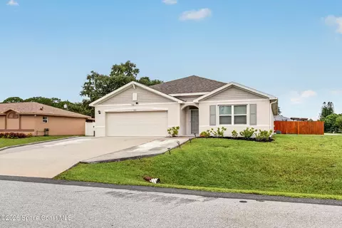1803 Delaware St NW, Palm Bay, FL 32907