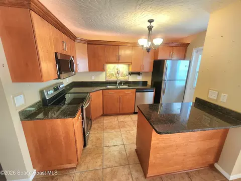 Kitchen - 2813 Manor Dr NE, Palm Bay, FL 32905 photo 1 of 2