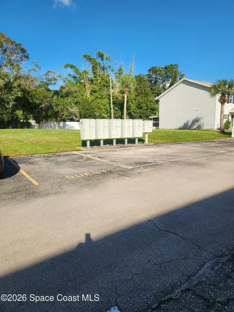 Exterior - 2813 Manor Dr NE, Palm Bay, FL 32905 photo 5 of 5