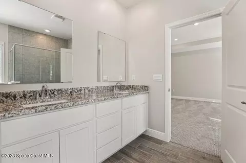 Bath - 6960 Marvin Ave, Cocoa, FL 32927 photo 2 of 3