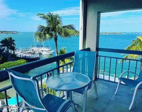617 Front St #B52 WEEK 52 PENTHOUSE, Key West, FL 33040