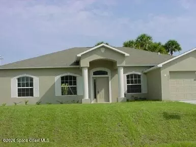 271 Lagoon St SW, Palm Bay, FL 32908