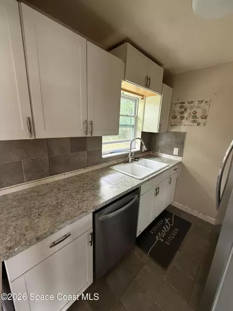 Kitchen - 2132 Allan Adale Rd, Melbourne, FL 32935 photo 1 of 2