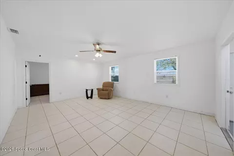 Living - 3275 Jackson Ave NE, Palm Bay, FL 32905 photo 3 of 4