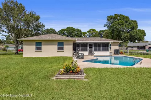 Exterior - 5720 Margo Ct, West Melbourne, FL 32904 photo 1 of 7