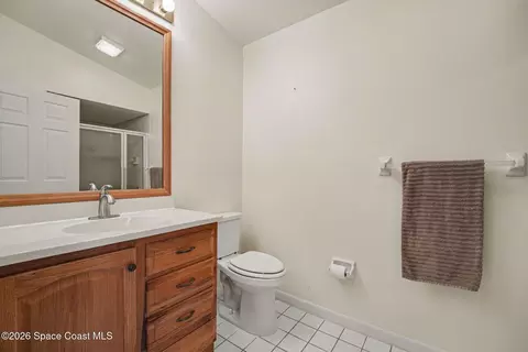 Bath - 1360 Pilgrim Ave, Melbourne, FL 32940 photo 3 of 3