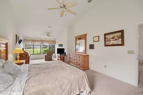 Bedroom - 1360 Pilgrim Ave, Melbourne, FL 32940 photo 3 of 3