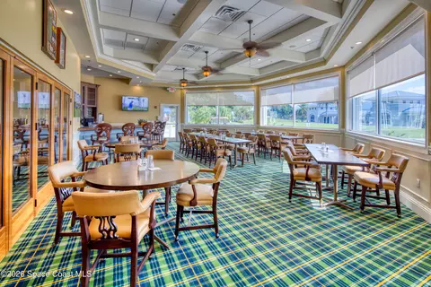 Dining - 1360 Pilgrim Ave, Melbourne, FL 32940 photo 5 of 5