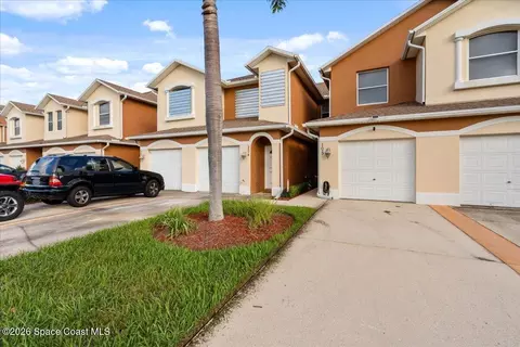 1050 Venetian Dr, West Melbourne, FL 32904