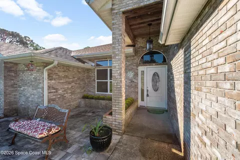 Exterior - 1723 Greytwig Pl, Malabar, FL 32950 photo 6 of 7
