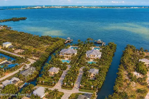 3000 Yount Dr, Merritt Island, FL 32952