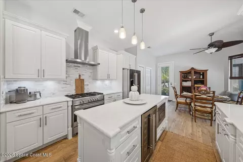 Kitchen - 165 Mar-len Dr, Melbourne Beach, FL 32951 photo 5 of 6