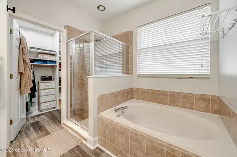 Bath - 1322 Enclave Dr, Rockledge, FL 32955 photo 2 of 4