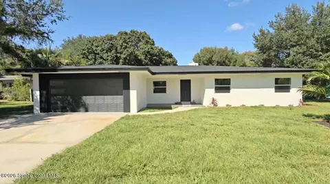 1192 Carissa Pl, Melbourne, FL 32935