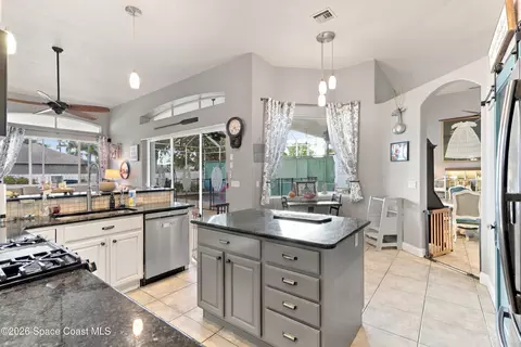 Kitchen - 1275 Starling Way, Rockledge, FL 32955 photo 4 of 5