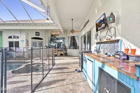 Kitchen - 1275 Starling Way, Rockledge, FL 32955 photo 5 of 5