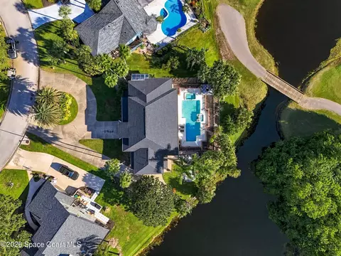 View/Area - 800 Kerry Downs Cir, Melbourne, FL 32940 photo 5 of 5