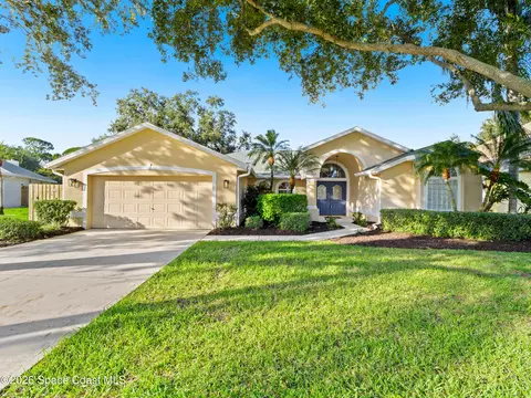 198 Sykes Loop Dr, Merritt Island, FL 32953