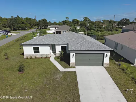 1805 Trapper Ave SE, Palm Bay, FL 32909