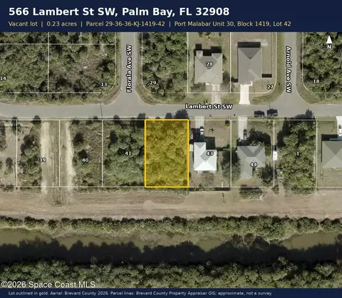 566 Lambert St SW, Palm Bay, FL 32908