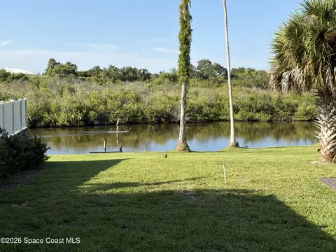511 E Melbourne Ave E, Melbourne, FL 32901 photo 2